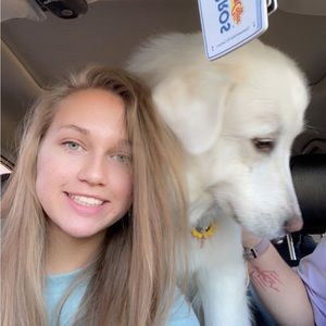 Meet your Posher, Jessica